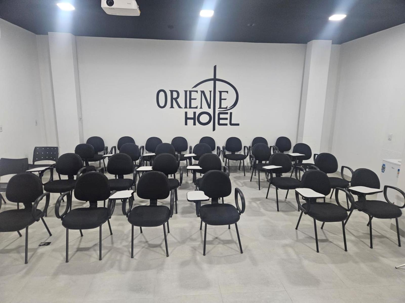 Oriente Hotel Campo Novo do Parecis エクステリア 写真
