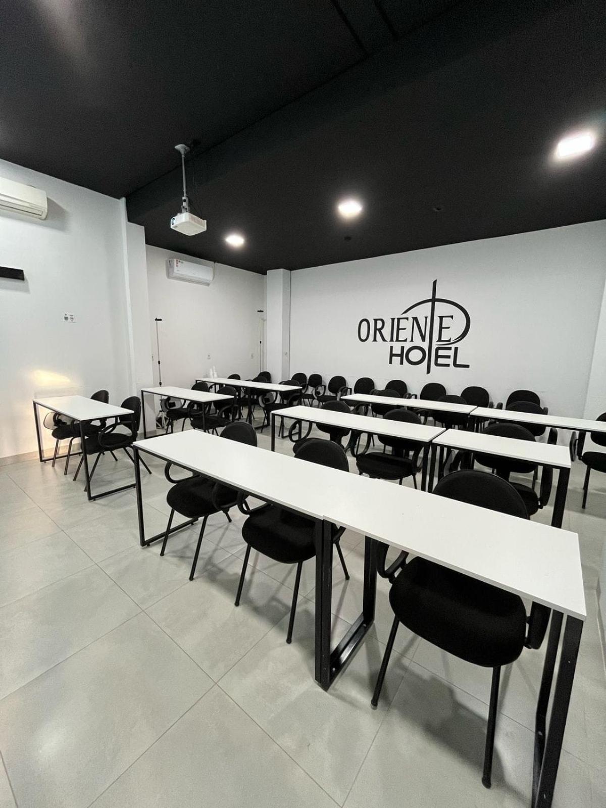 Oriente Hotel Campo Novo do Parecis エクステリア 写真