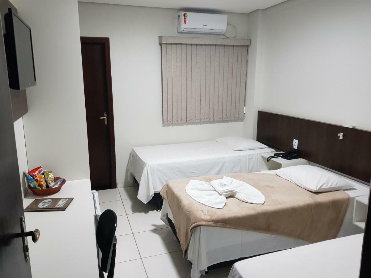 Oriente Hotel Campo Novo do Parecis エクステリア 写真